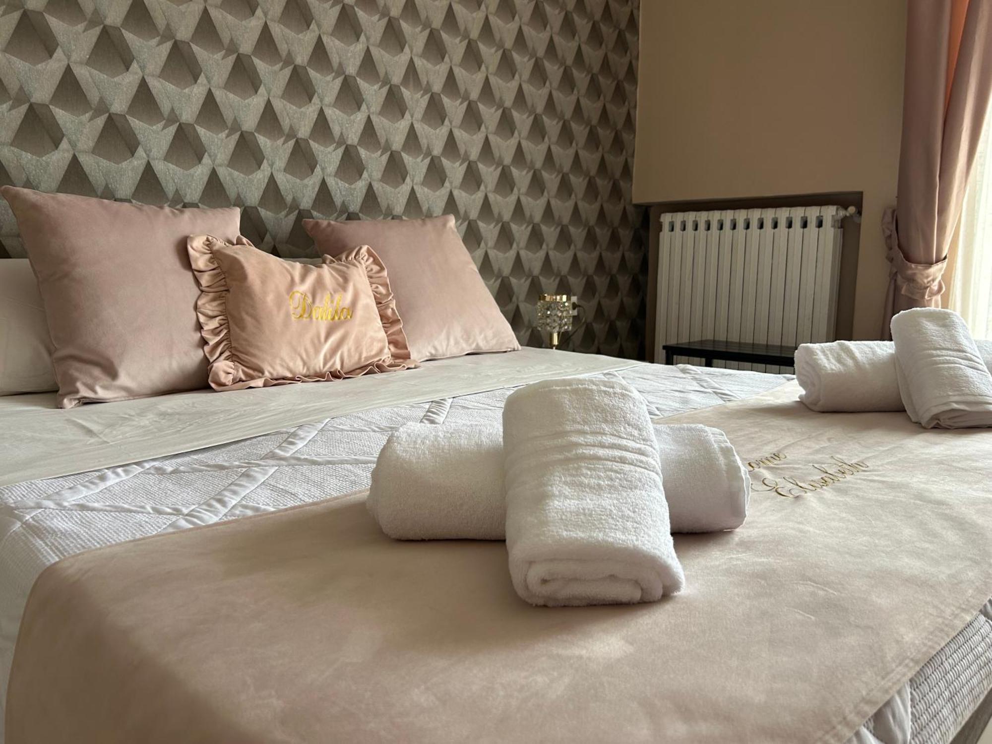 Home Elisabet نابولي المظهر الخارجي الصورة