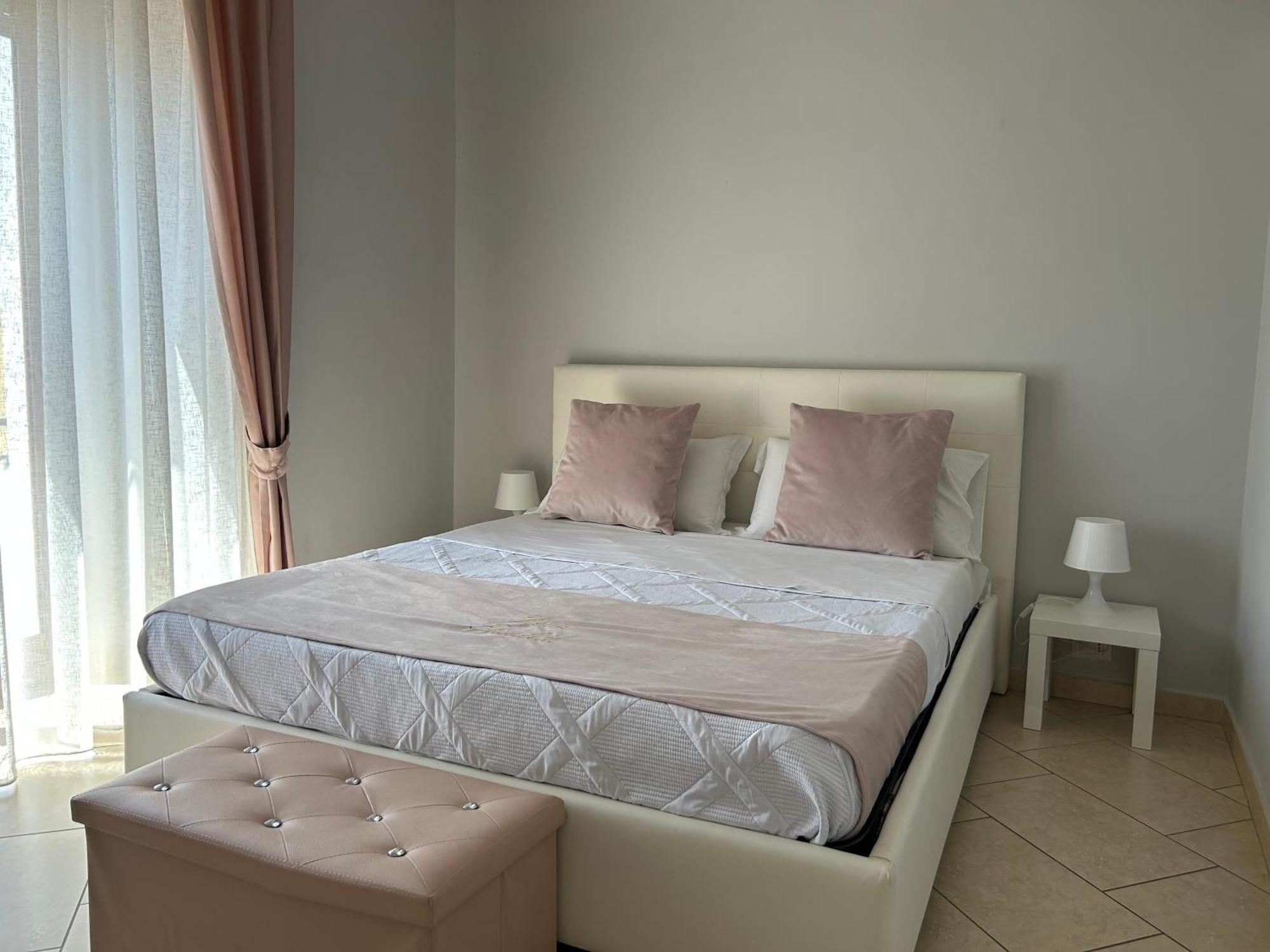 Home Elisabet نابولي المظهر الخارجي الصورة